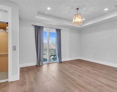 506 Laurel Park Drive - Photo Thumbnail 15