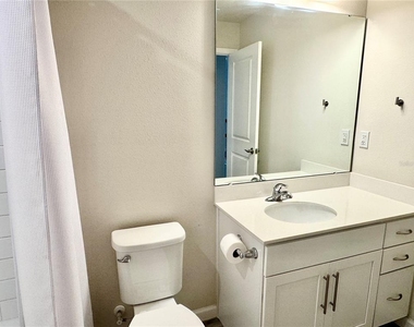 5424 Peaceful Creek Cove - Photo Thumbnail 32