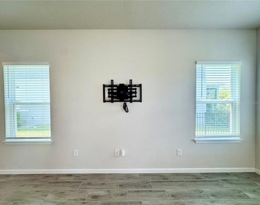 5424 Peaceful Creek Cove - Photo Thumbnail 9