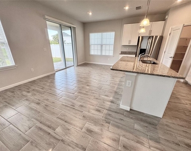 5424 Peaceful Creek Cove - Photo Thumbnail 10