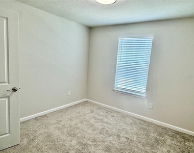5424 Peaceful Creek Cove - Photo Thumbnail 26