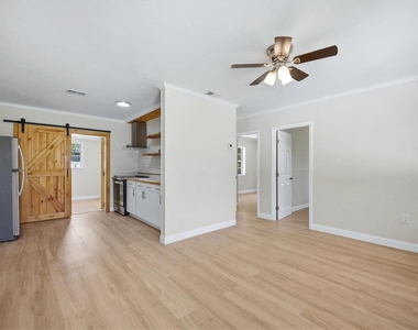 228 Stanford Road - Photo Thumbnail 9