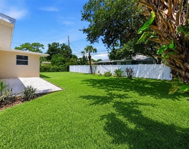 228 Stanford Road - Photo Thumbnail 29
