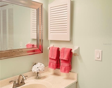 5256 Myrtlewood Road - Photo Thumbnail 15
