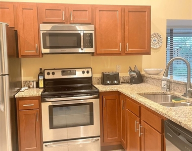 5256 Myrtlewood Road - Photo Thumbnail 2