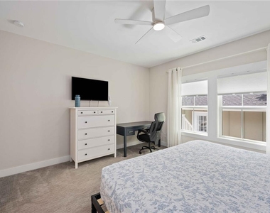 1623 8th Avenue W - Photo Thumbnail 15