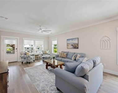 1623 8th Avenue W - Photo Thumbnail 10
