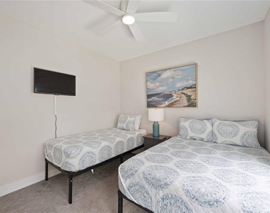 1623 8th Avenue W - Photo Thumbnail 12