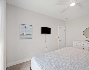 1623 8th Avenue W - Photo Thumbnail 18