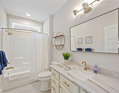 1623 8th Avenue W - Photo Thumbnail 16
