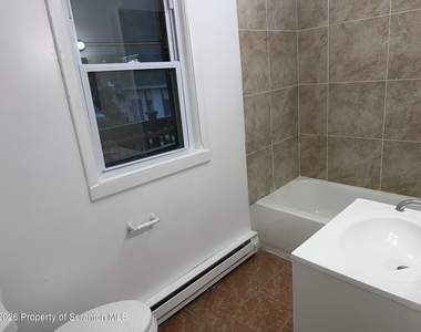 1161 Luzerne Street - Photo Thumbnail 4