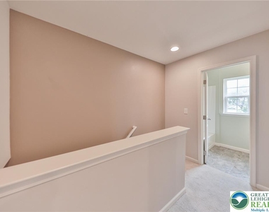312 Central Park Avenue - Photo Thumbnail 13