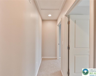 312 Central Park Avenue - Photo Thumbnail 15
