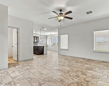 1089 Indigo Sky Street - Photo Thumbnail 6