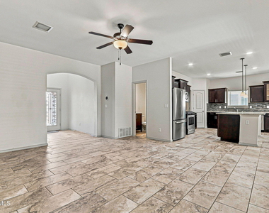 1089 Indigo Sky Street - Photo Thumbnail 8