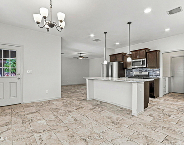 1089 Indigo Sky Street - Photo Thumbnail 10