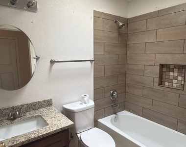 14605 Calla Lily Place - Photo Thumbnail 12