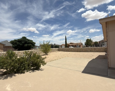 14605 Calla Lily Place - Photo Thumbnail 19