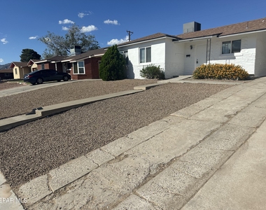 5119 Garry Owen Road - Photo Thumbnail 2