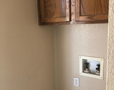 4069 Tierra Venado Drive - Photo Thumbnail 15