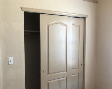 4069 Tierra Venado Drive - Photo Thumbnail 14
