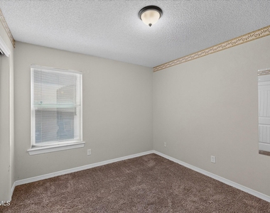 11583 Saint Martin Way - Photo Thumbnail 26