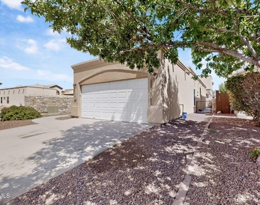 11583 Saint Martin Way - Photo Thumbnail 2