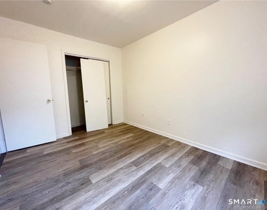 663 Newhall Street - Photo Thumbnail 5