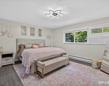1141 Waterbury Road - Photo Thumbnail 15