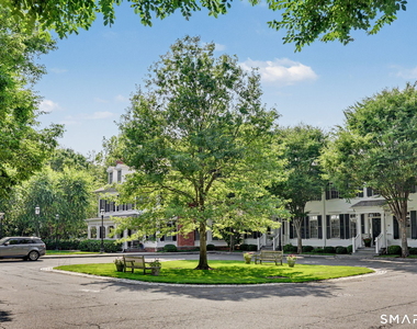 16 Elmwood Drive - Photo Thumbnail 2