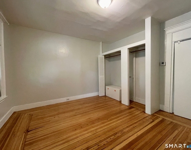 48 Lyon Street - Photo Thumbnail 11