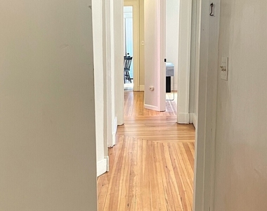 48 Lyon Street - Photo Thumbnail 4