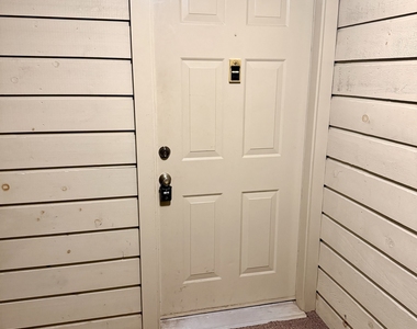 22 Amato Drive - Photo Thumbnail 4