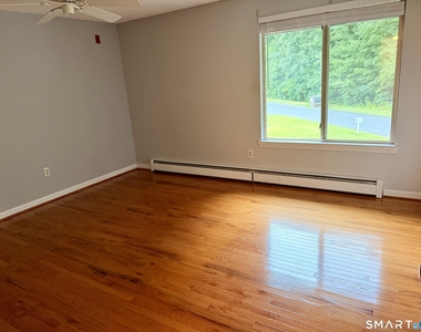 22 Amato Drive - Photo Thumbnail 14