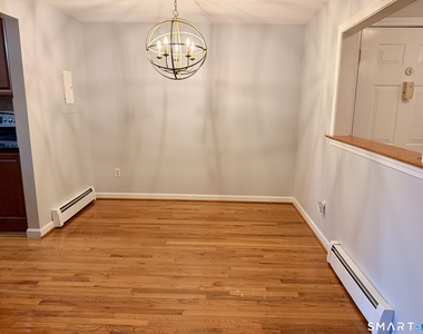 22 Amato Drive - Photo Thumbnail 5