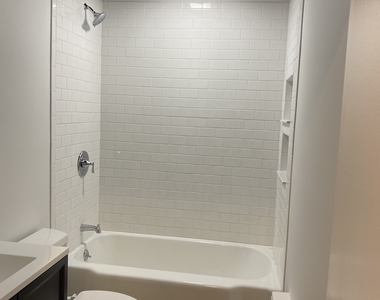 61 Kenilworth Drive - Photo Thumbnail 15
