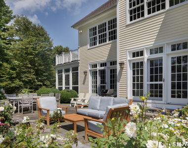 63 Belden Street - Photo Thumbnail 2
