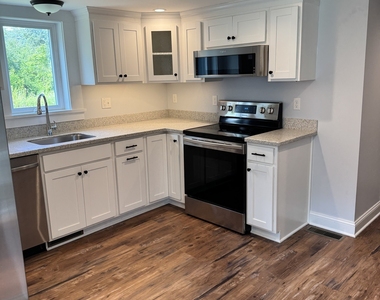 31 Sharon Valley Road - Photo Thumbnail 6