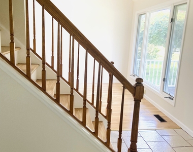 175 Meadows End Road - Photo Thumbnail 11