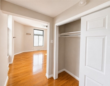 735 N Highland - Photo Thumbnail 15