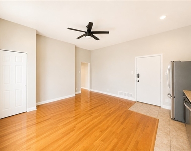 735 N Highland - Photo Thumbnail 9