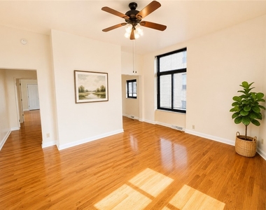 735 N Highland - Photo Thumbnail 20