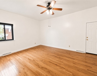 735 N Highland - Photo Thumbnail 21