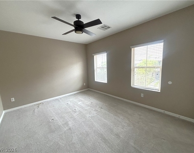 5704 Shadow Bend Drive - Photo Thumbnail 24