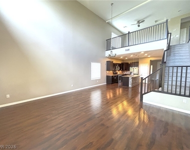 5704 Shadow Bend Drive - Photo Thumbnail 9