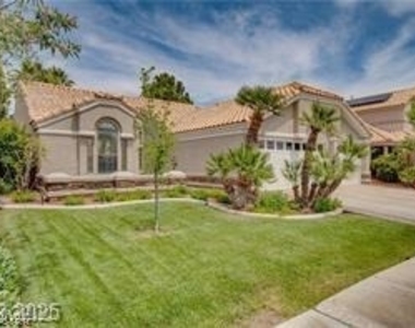 2644 White Pine Drive - Photo Thumbnail 1