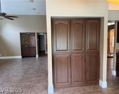 2644 White Pine Drive - Photo Thumbnail 13