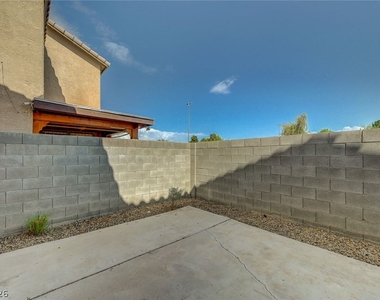 5672 Park City Avenue - Photo Thumbnail 27