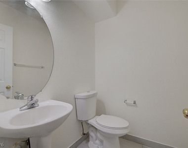 5672 Park City Avenue - Photo Thumbnail 24