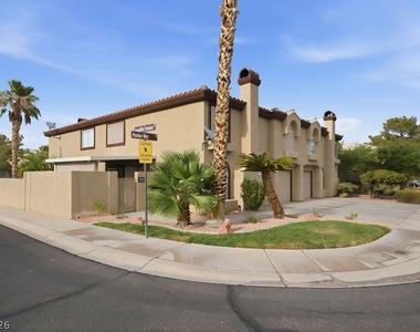 688 Harbor Mist Avenue - Photo Thumbnail 4